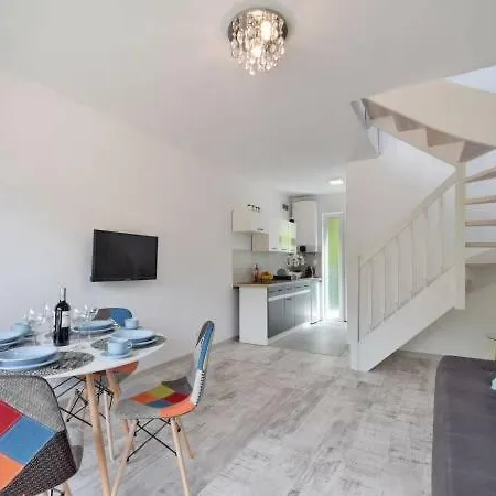 아파트 4fladry 포비에로보