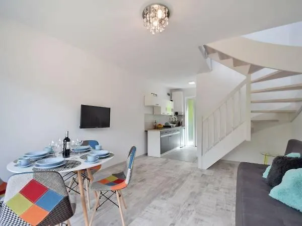 Lägenhet 4fladry Pobierowo